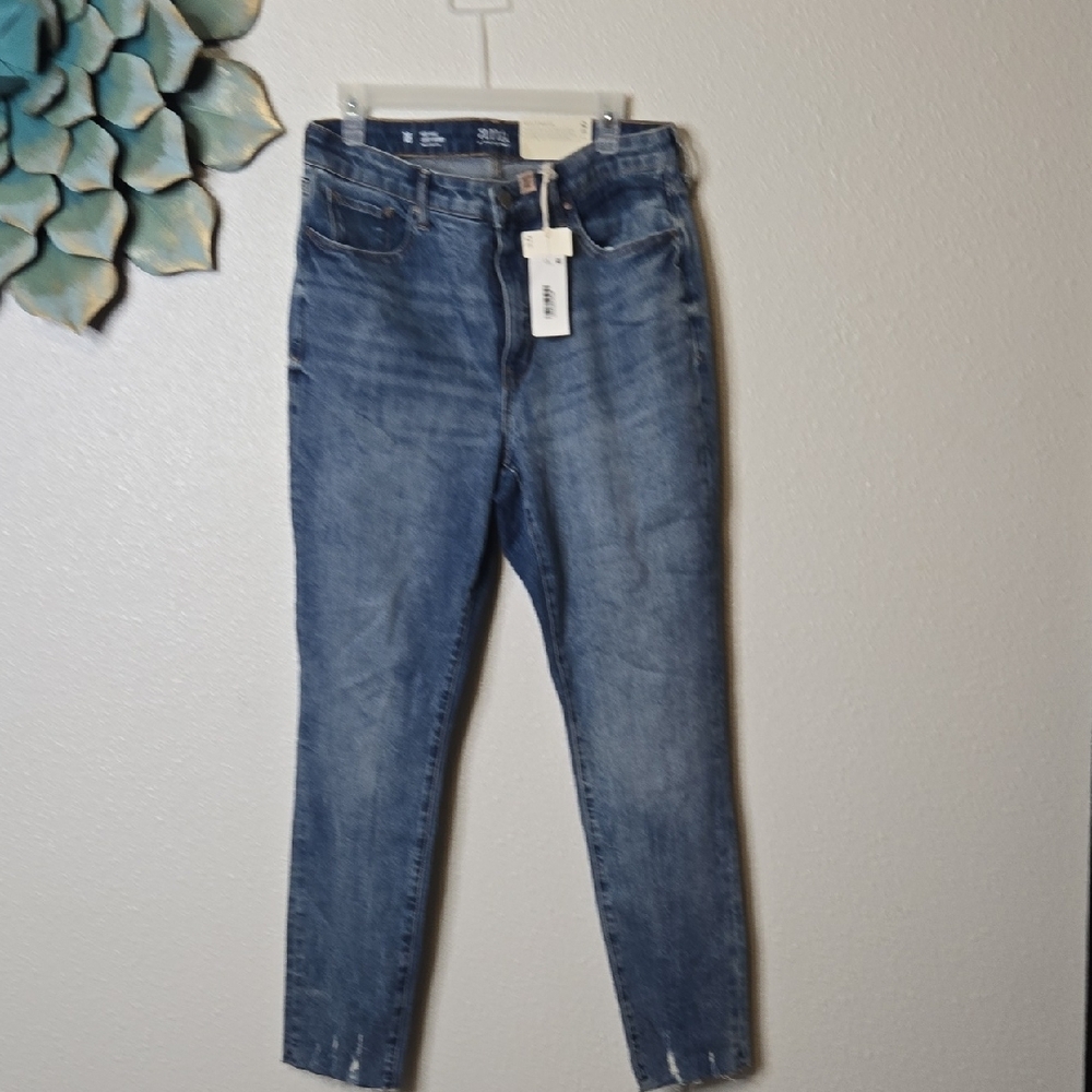 a.n.a Blue Curvy Skinny Jeans High-Rise